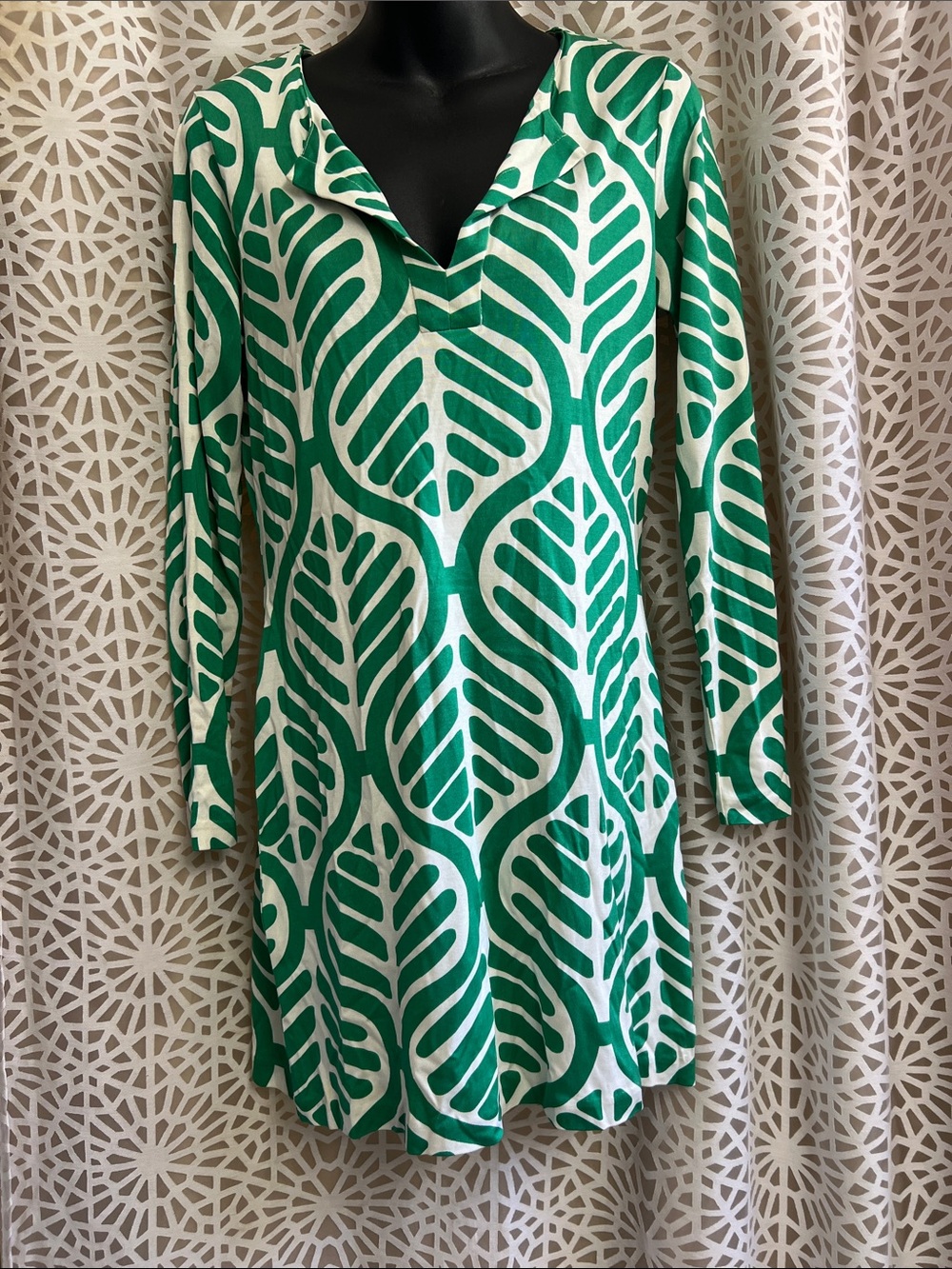 Vintage Diane Von Furstenberg Silk Green and White Leaf-Print Tunic Dress